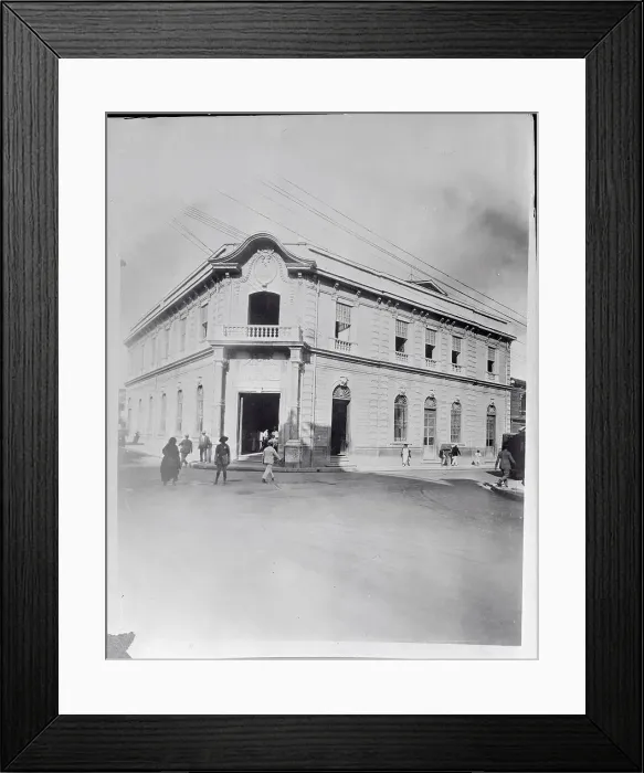 Framed Print : Treasury Department in San Salvador Framed Print : Treasury Department in San Salvador