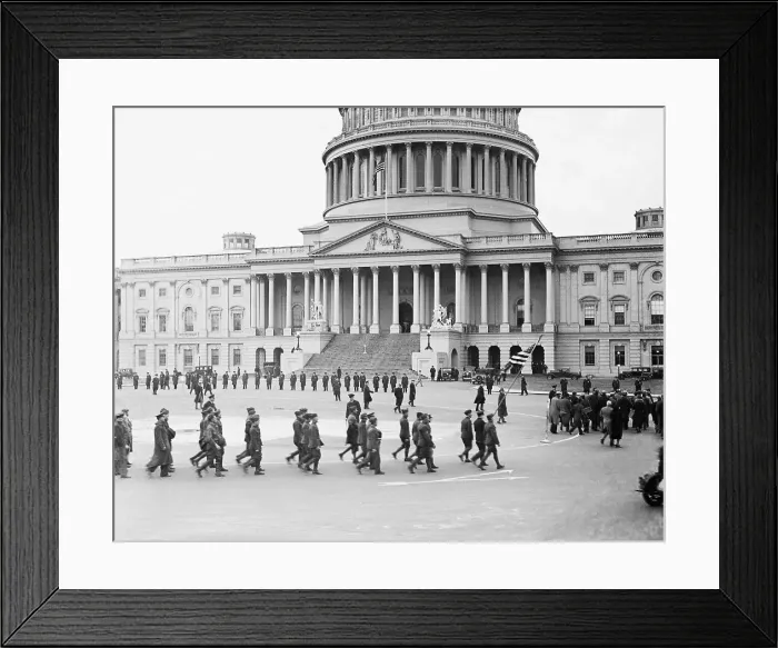 Framed Print : Hunger Marchers at Capitol Building Framed Print : Hunger Marchers at Capitol Building