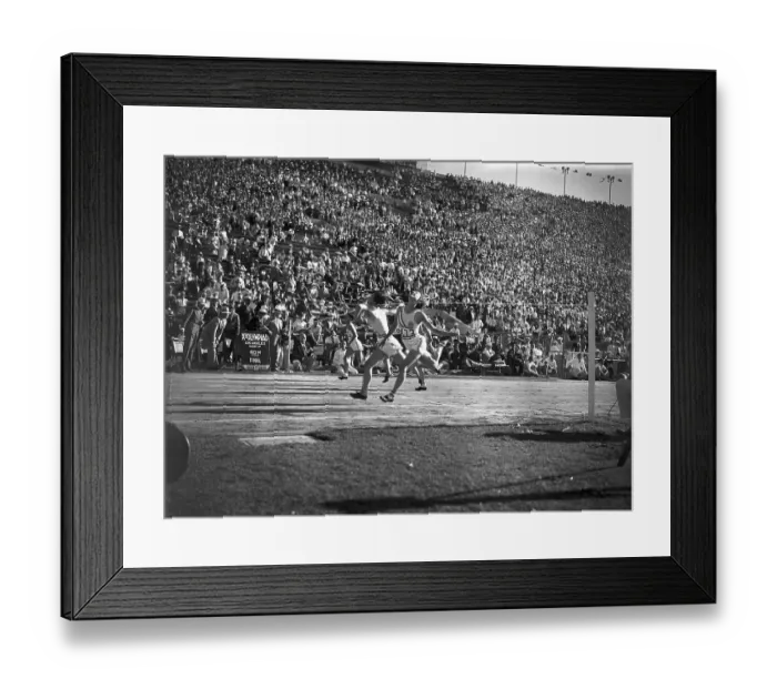 Framed Print : Babe Didrikson and Evelyn Hall Crossing Finish Line Framed Print : Babe Didrikson and Evelyn Hall Crossing Finish Line