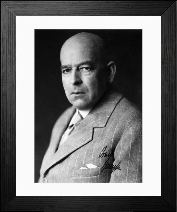 Framed Print : Portrait of Oswald Spengler Framed Print : Portrait of Oswald Spengler