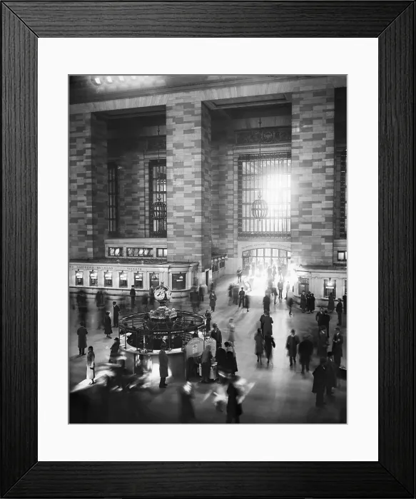 Framed Print : Interior of Grand Central Station Framed Print : Interior of Grand Central Station