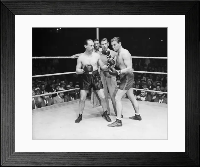 Framed Print : Benny Leonard and Pal Silvers Boxing