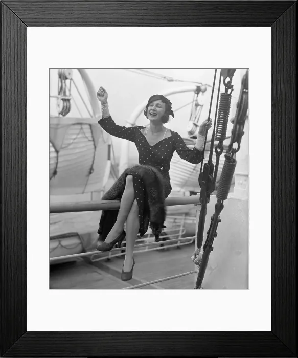 Framed Print : Elizabeth Hawes