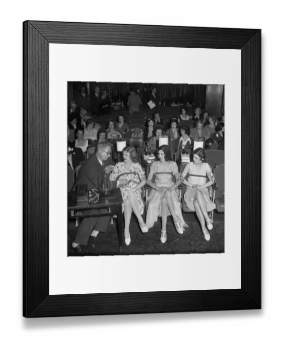 Framed Print : Blonde, Brunette, or Red Head? Which of You Shows Greatest Excitement While Gambling Framed Print : Blonde, Brunette, or Red Head? Which of You Shows Greatest Excitement While Gambling