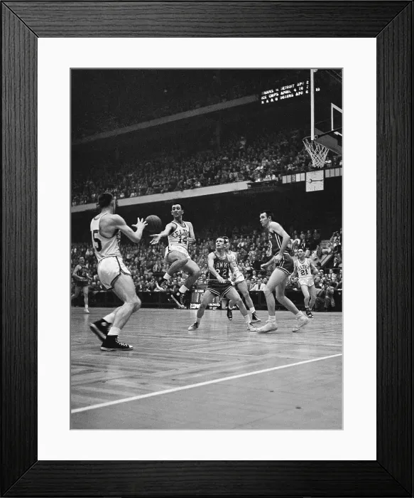 Framed Print : Basketball Player Passing Ball to Teammate Framed Print : Basketball Player Passing Ball to Teammate