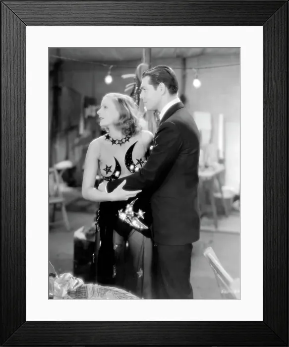 Framed Print : Greta Garbo and Clark Gable in Susan Lenox Framed Print : Greta Garbo and Clark Gable in Susan Lenox