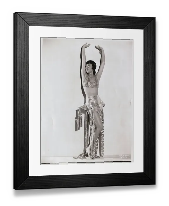 Framed Print : Anna May Wong in Daughter of the Dragon Framed Print : Anna May Wong in Daughter of the Dragon