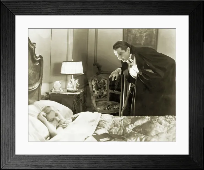 Framed Print : Helen Chandler and Bela Lugosi in Dracula Framed Print : Helen Chandler and Bela Lugosi in Dracula