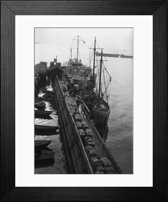 Framed Print : Prohibition Rum Runner