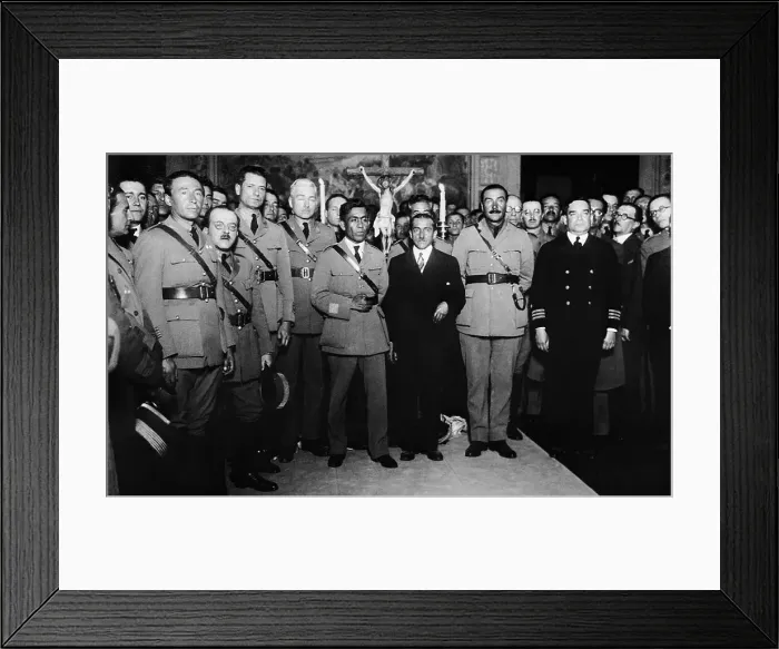 Framed Print : Luis Sanchez Cerro Stands with His Cabinet Framed Print : Luis Sanchez Cerro Stands with His Cabinet