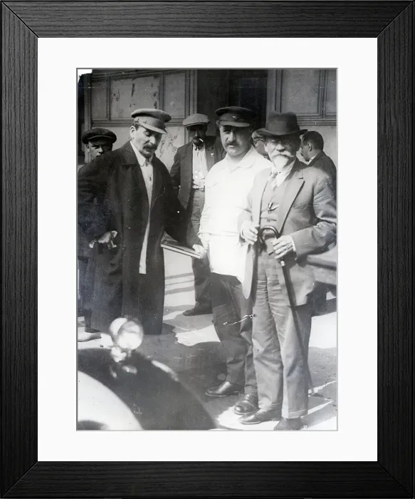 Framed Print : Stalin, Kalinin, and Ordshonikidze Framed Print : Stalin, Kalinin, and Ordshonikidze
