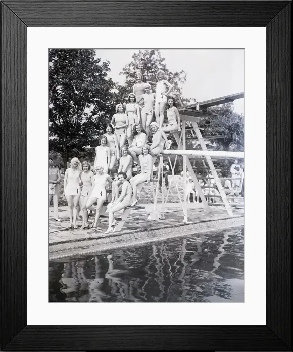 Framed Print : Women In Bathing Suits, Pyramid Formatio Framed Print : Women In Bathing Suits, Pyramid Formatio