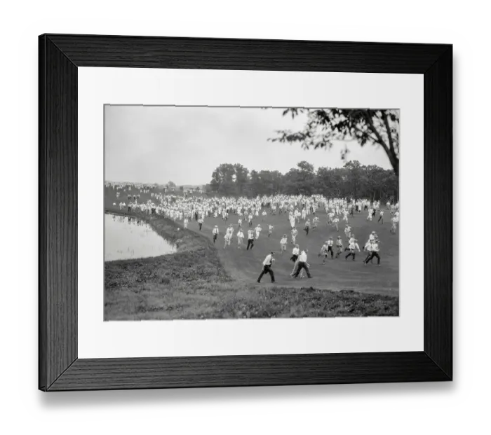 Framed Print : Gallery Following Jones Match in National Open Golf Tourney Framed Print : Gallery Following Jones Match in National Open Golf Tourney