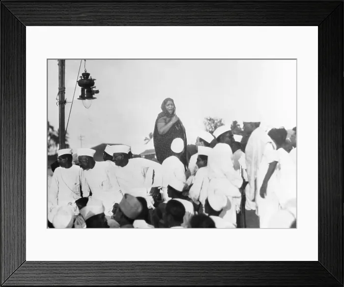 Framed Print : India Leaders with Congregation Framed Print : India Leaders with Congregation