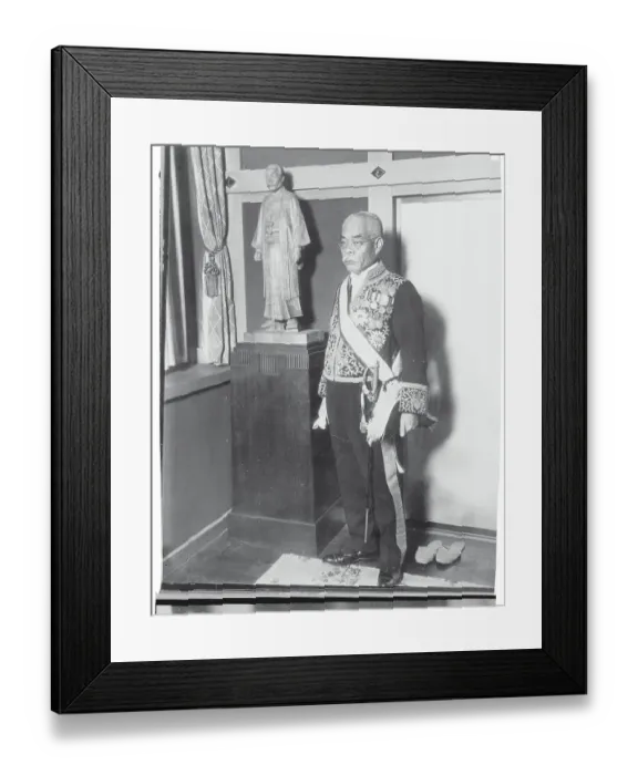 Framed Print : Yuko Hamaguchi Posing Besides Statue