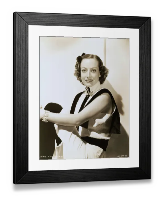 Framed Print : Portrait of Joan Crawford Framed Print : Portrait of Joan Crawford