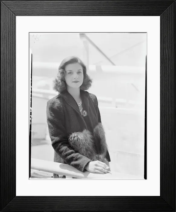 Framed Print : Portrait of Brenda Frazier Framed Print : Portrait of Brenda Frazier