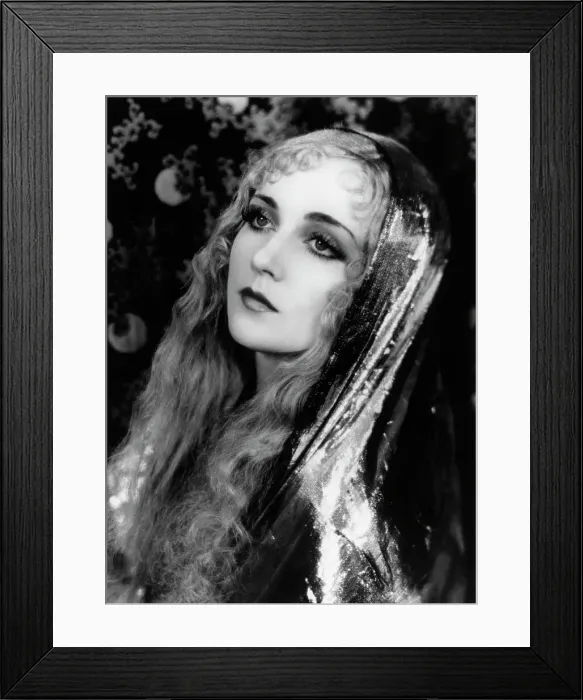 Framed Print : Carole Lombard Framed Print : Carole Lombard