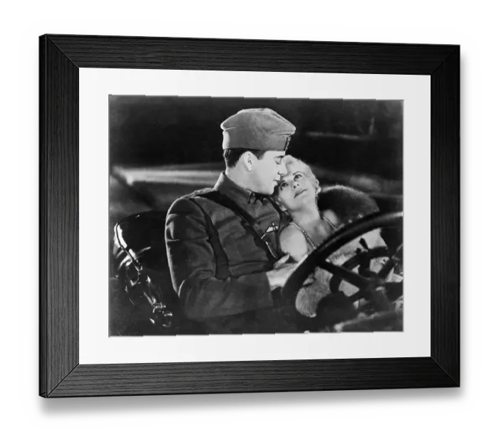 Framed Print : Jean Harlow and Ben Lyon in Hell's Angels Framed Print : Jean Harlow and Ben Lyon in Hell's Angels