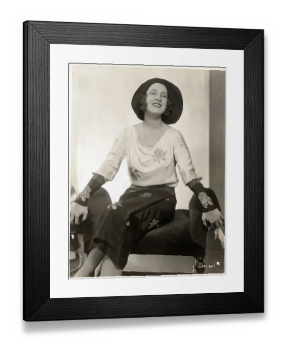 Framed Print : Norma Shearer In Elegant Afternoon Outfi