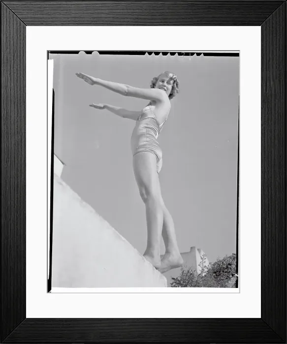 Framed Print : Marjorie Gestring in Position for Reverse Dive Framed Print : Marjorie Gestring in Position for Reverse Dive