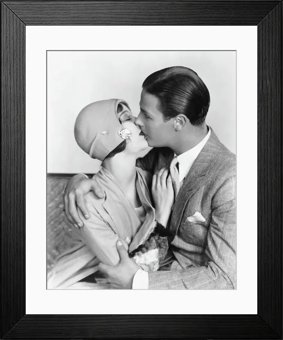 Framed Print : Loretta Young and Mat Kemp Kissing Framed Print : Loretta Young and Mat Kemp Kissing