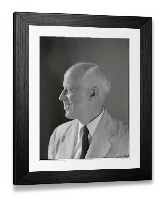 Framed Print : Portrait of Norman Matoon Thomas Framed Print : Portrait of Norman Matoon Thomas