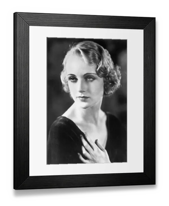 Framed Print : Actress Carole Lombard Framed Print : Actress Carole Lombard