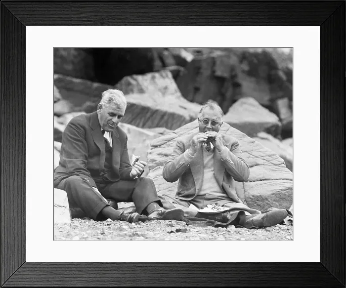 Framed Print : Franklin Delano Roosevelt Picnicking with Premier Allison Dysart Framed Print : Franklin Delano Roosevelt Picnicking with Premier Allison Dysart