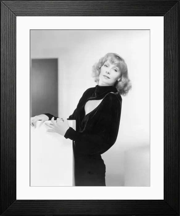 Framed Print : Greta Garbo As Young Mgm Starlet;Waist U Framed Print : Greta Garbo As Young Mgm Starlet;Waist U