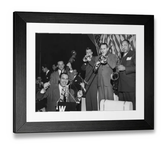 Framed Print : Jazz Musicians in Jam Session Framed Print : Jazz Musicians in Jam Session