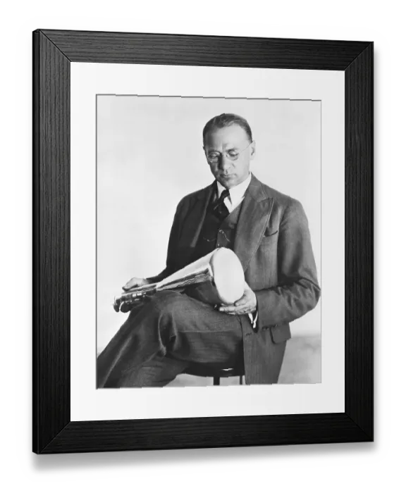 Framed Print : Father of Television Vladimir Zworykin Holding a Cathode-Ray Tube Framed Print : Father of Television Vladimir Zworykin Holding a Cathode-Ray Tube