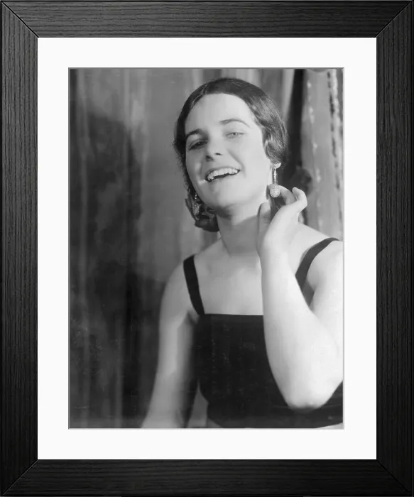 Framed Print : Model Dorothy Millette Framed Print : Model Dorothy Millette