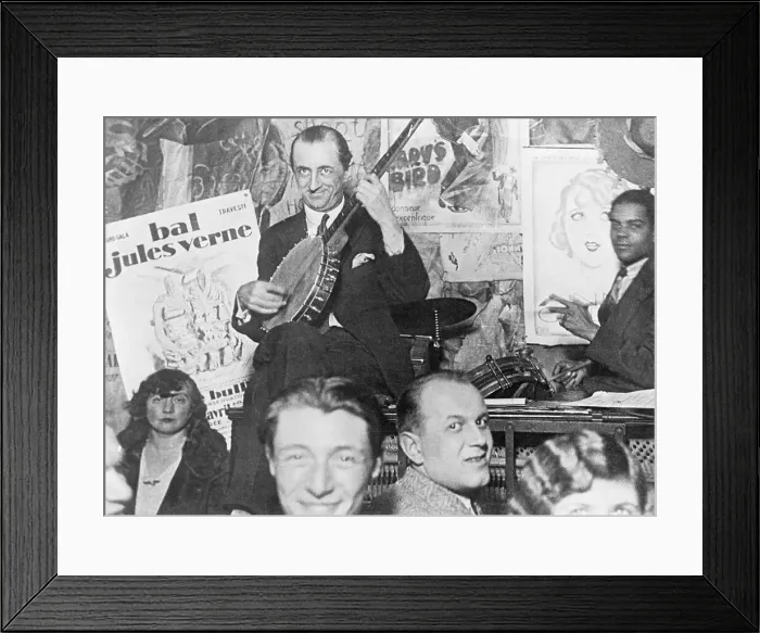 Framed Print : Banjoist and Drummer Play in Paris Cafe Framed Print : Banjoist and Drummer Play in Paris Cafe