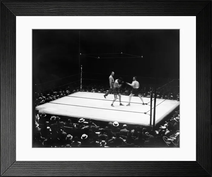 Framed Print : James Braddock Boxing Against Tommy Loughran Framed Print : James Braddock Boxing Against Tommy Loughran