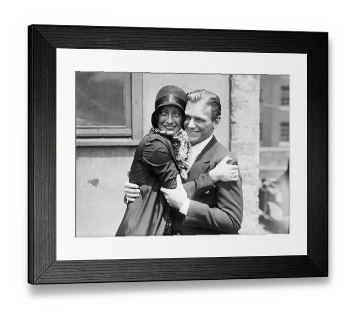 Framed Print : Crawford and Fairbanks Embrace After Wedding Framed Print : Crawford and Fairbanks Embrace After Wedding