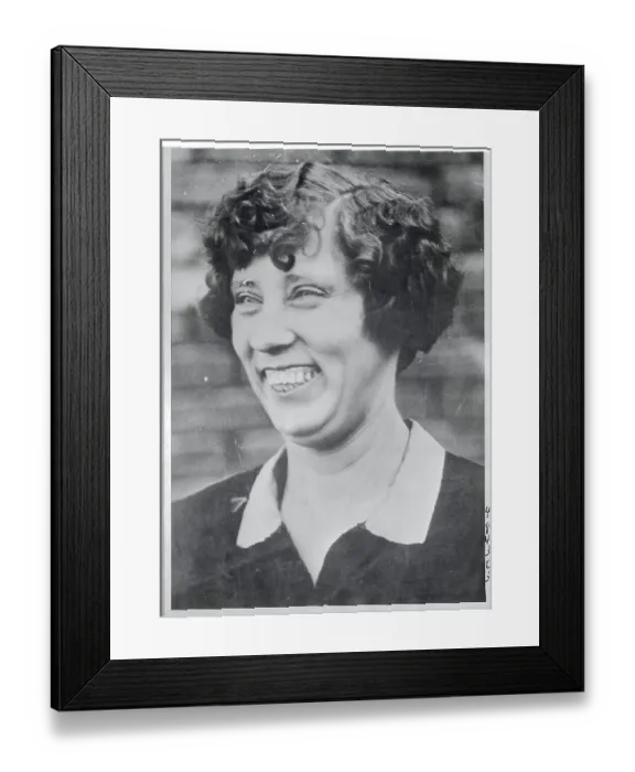 Framed Print : Portrait of a Woman Framed Print : Portrait of a Woman