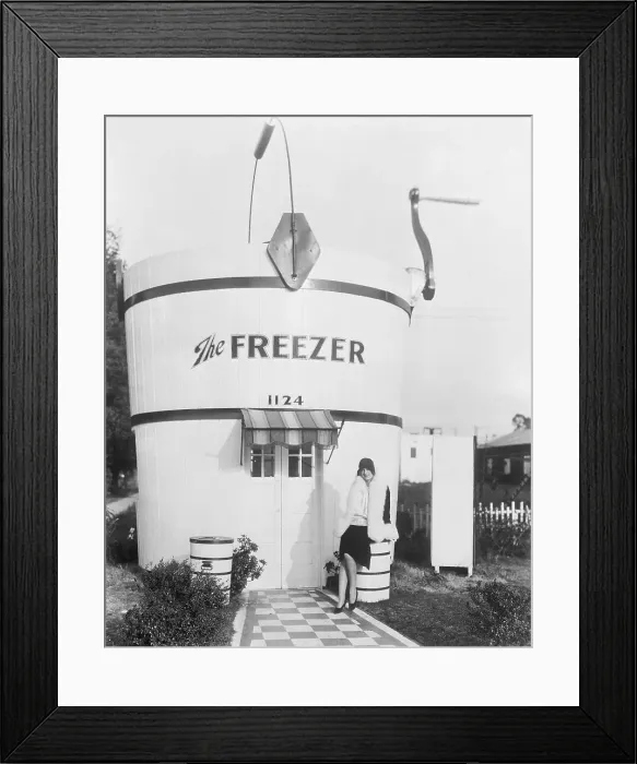 Framed Print : Hut Built to Resemble Ice Cream Maker