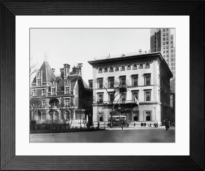 Framed Print : Metropolitan Club, NYC Framed Print : Metropolitan Club, NYC