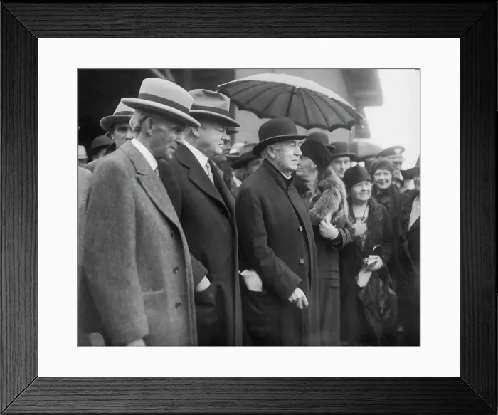 Framed Print : Hoovers Joining Nation's Triibute to Edison