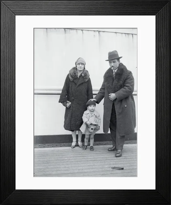 Framed Print : Vasco Da Gama Posing with Wife and Son Framed Print : Vasco Da Gama Posing with Wife and Son