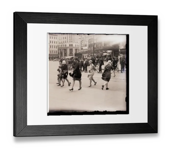 Framed Print : Windy Scene at Columbus Circle Framed Print : Windy Scene at Columbus Circle