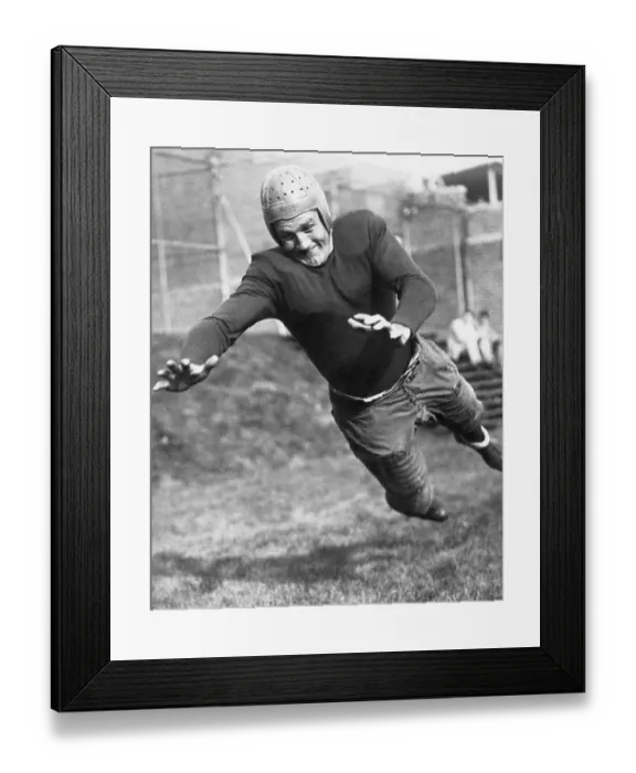 Framed Print : Bronko Nagurski Framed Print : Bronko Nagurski