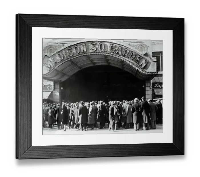 Framed Print : Crowd Waiting in Front of Madison Square Garden Framed Print : Crowd Waiting in Front of Madison Square Garden
