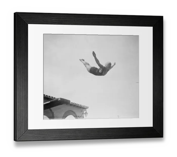 Framed Print : Portrait of Helen Meany Diving Framed Print : Portrait of Helen Meany Diving