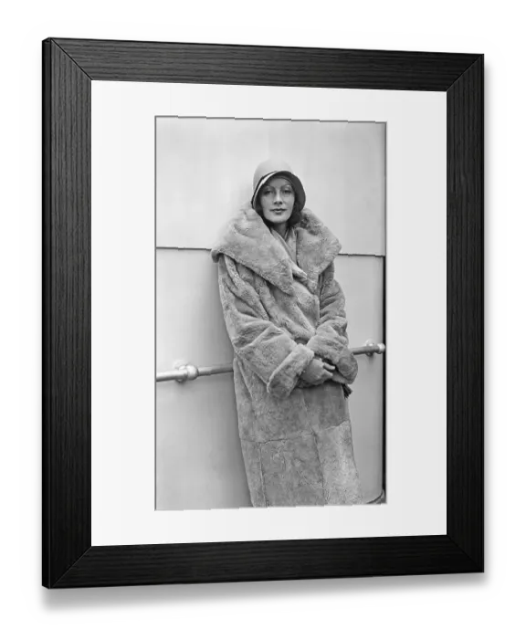 Framed Print : Greta Garbo Leaving New York Framed Print : Greta Garbo Leaving New York