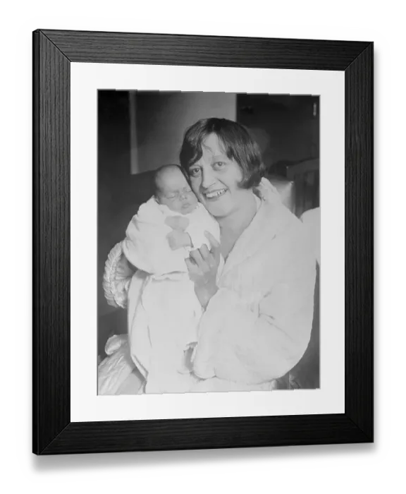 Framed Print : Former Actress Kate Pullman Holding Her Newborn Baby Framed Print : Former Actress Kate Pullman Holding Her Newborn Baby