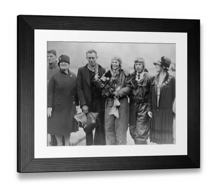 Framed Print : Amelia Earhart Arrives in Southampton Framed Print : Amelia Earhart Arrives in Southampton