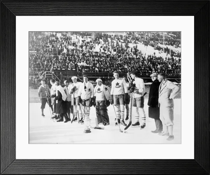 Framed Print : Canadian Hockey Team with Olympic Cup Framed Print : Canadian Hockey Team with Olympic Cup
