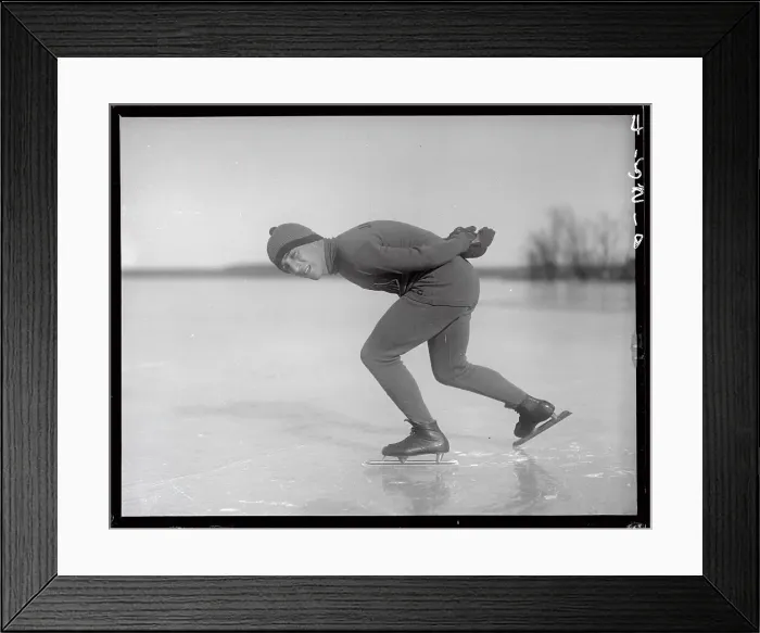 Framed Print : Irving Jaffe in Speed Skating Action Framed Print : Irving Jaffe in Speed Skating Action